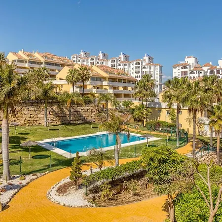 Hanami Puerto Alto Pa 3-5 Apartamento Estepona