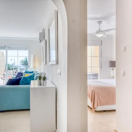 Hanami Puerto Alto Pa 3-5 Apartment Estepona